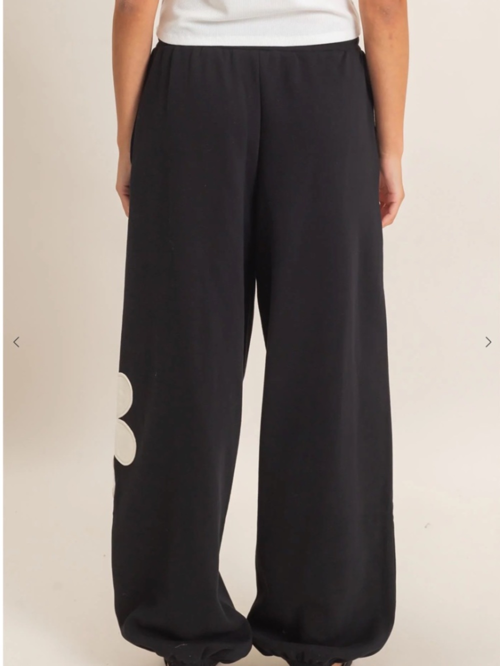 NEW Double Zero Black Floral Appliqué Fleece Sweatshirt Jogger Set Medium - Picture 6 of 9